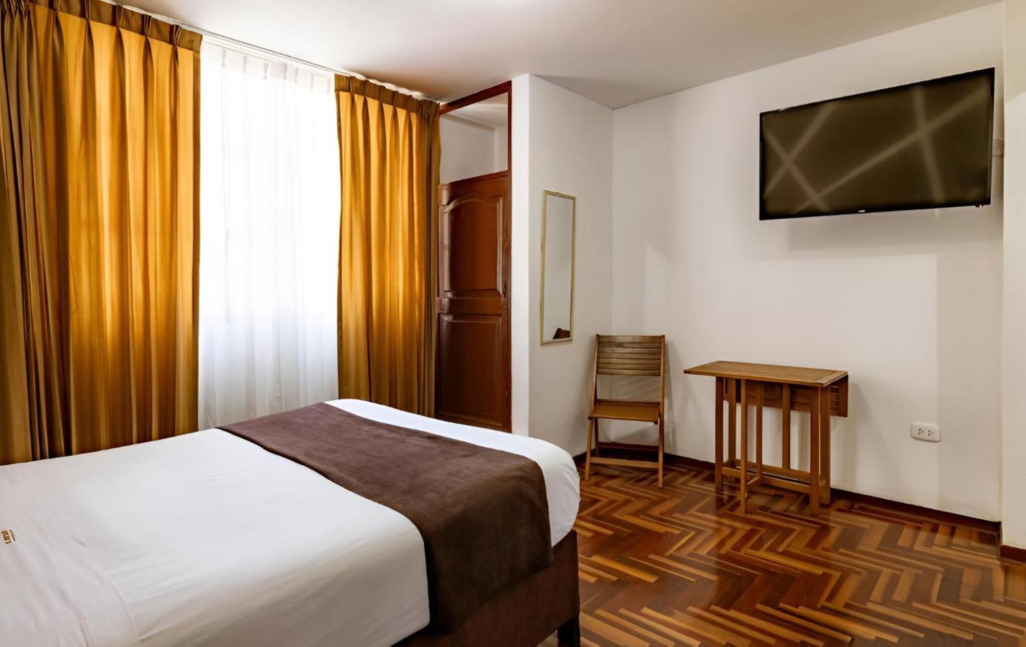 El Centurion Hotell Trujillo Exteriör bild