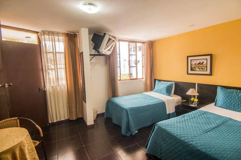 El Centurion Hotell Trujillo Exteriör bild